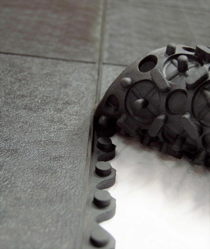 Rubber gym mat floor - rubber,